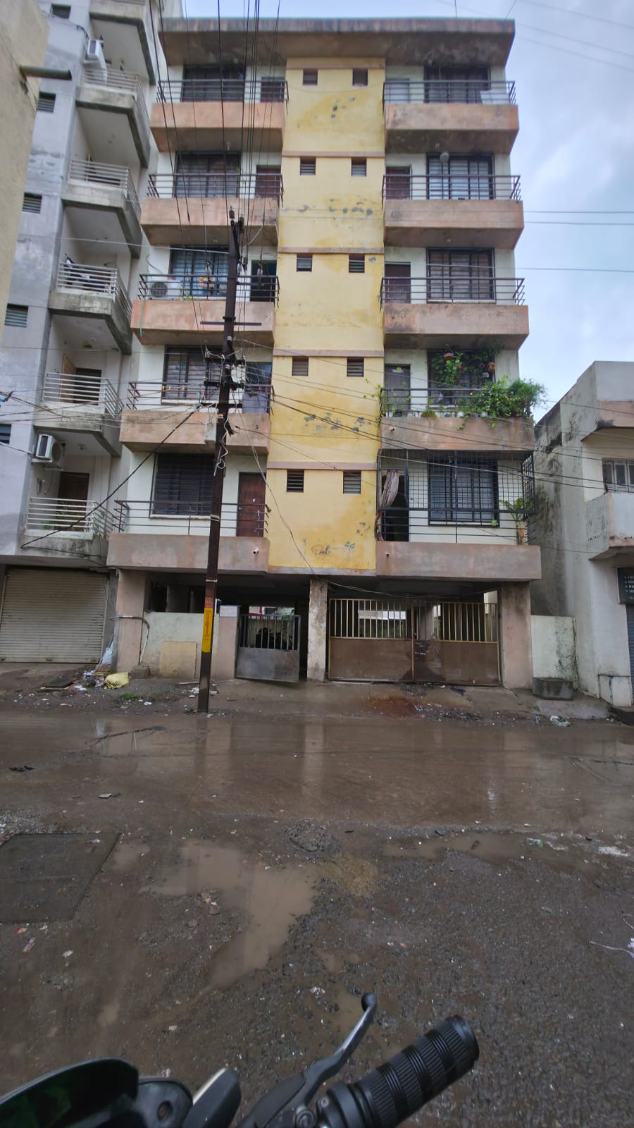 58.3 square meter Flat for sale in Junagadh Junagadh — photo 1