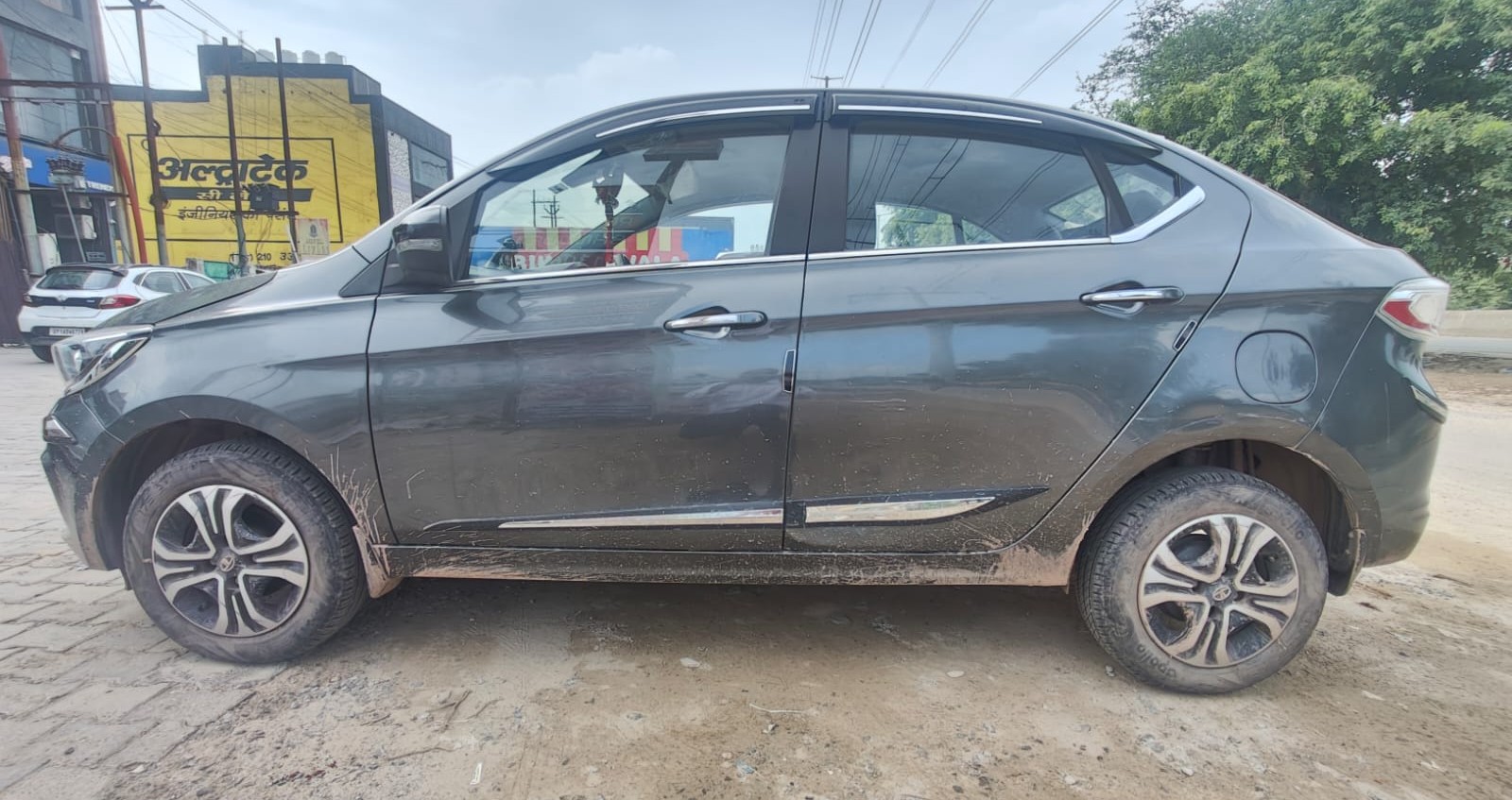 VEHICLE REG NO DL1CAH1535 TATA TIGOR CNG TWN XZ+1.2 RTN for sale in Greater Noida Greater Noida — photo 5