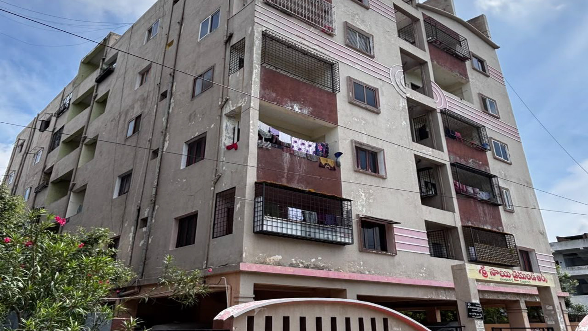 2 BHK Flat for sale in SAI DIAMOMND ARCH APARTMENTS, NG college backside, Nagarjuna nagar, Miryalaguda, Nalgonda Miryalaguda — photo 3