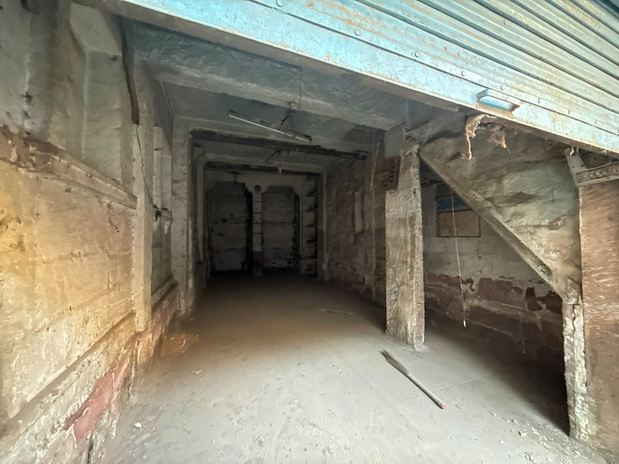 252.75 square feet Shops for sale in KAPDA BAZAR MAIN ROAD JODHPUR Jodhpur — photo 6