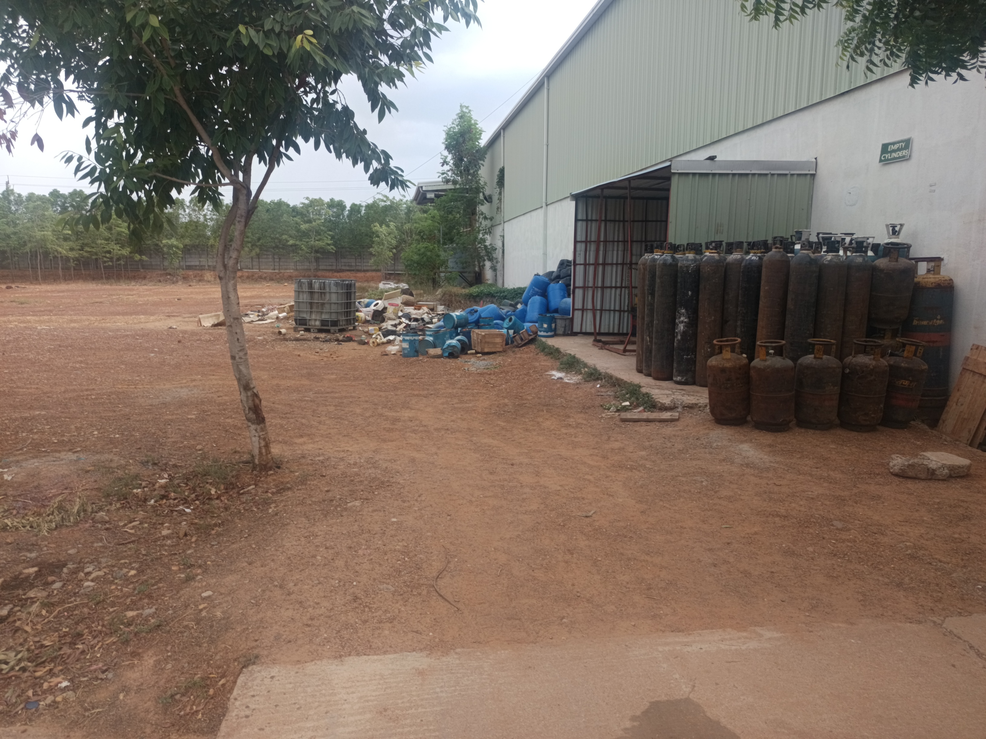 Industrial Plot with Factory Building for sale in Routhusuramala, Andra Pradesh Srikalahasti — photo 4