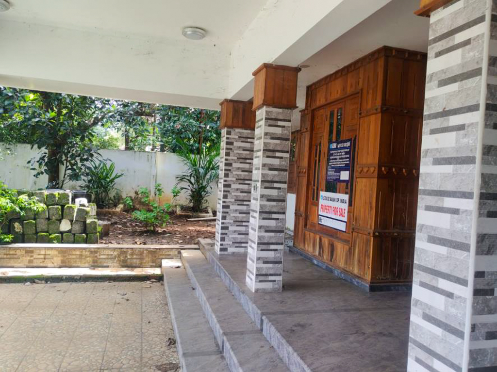 3000 square feet Individual House for sale in SREEMANIKANDAN, NELLAYI Parappukkara — photo 3