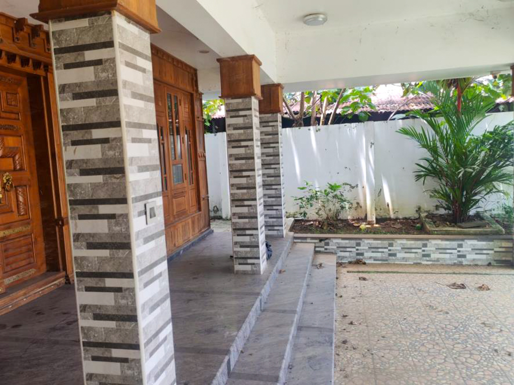 3000 square feet Individual House for sale in SREEMANIKANDAN, NELLAYI Parappukkara — photo 12