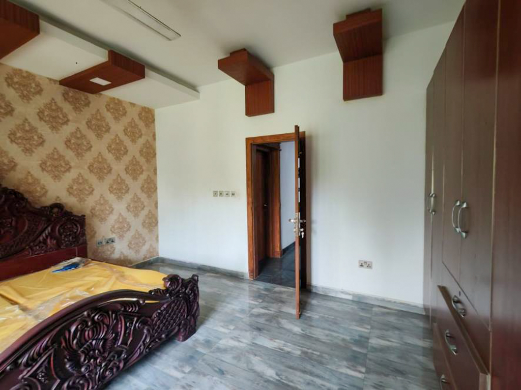 3000 square feet Individual House for sale in SREEMANIKANDAN, NELLAYI Parappukkara — photo 19