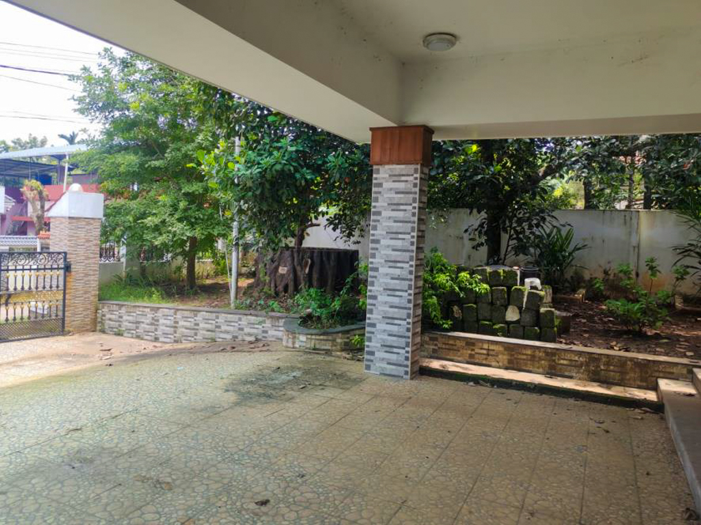 3000 square feet Individual House for sale in SREEMANIKANDAN, NELLAYI Parappukkara — photo 35