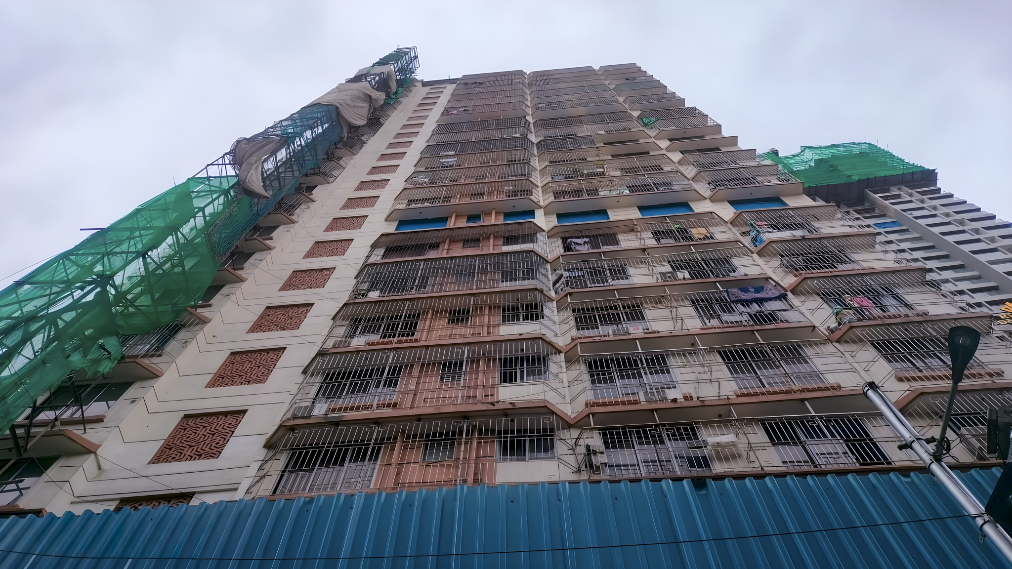 411.4 square feet Flat for sale in PAREL Mumbai — photo 1