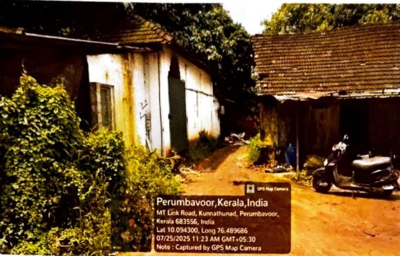 551 square meter Plot for sale in PERUMBAVOOR Perumbavoor — photo 1