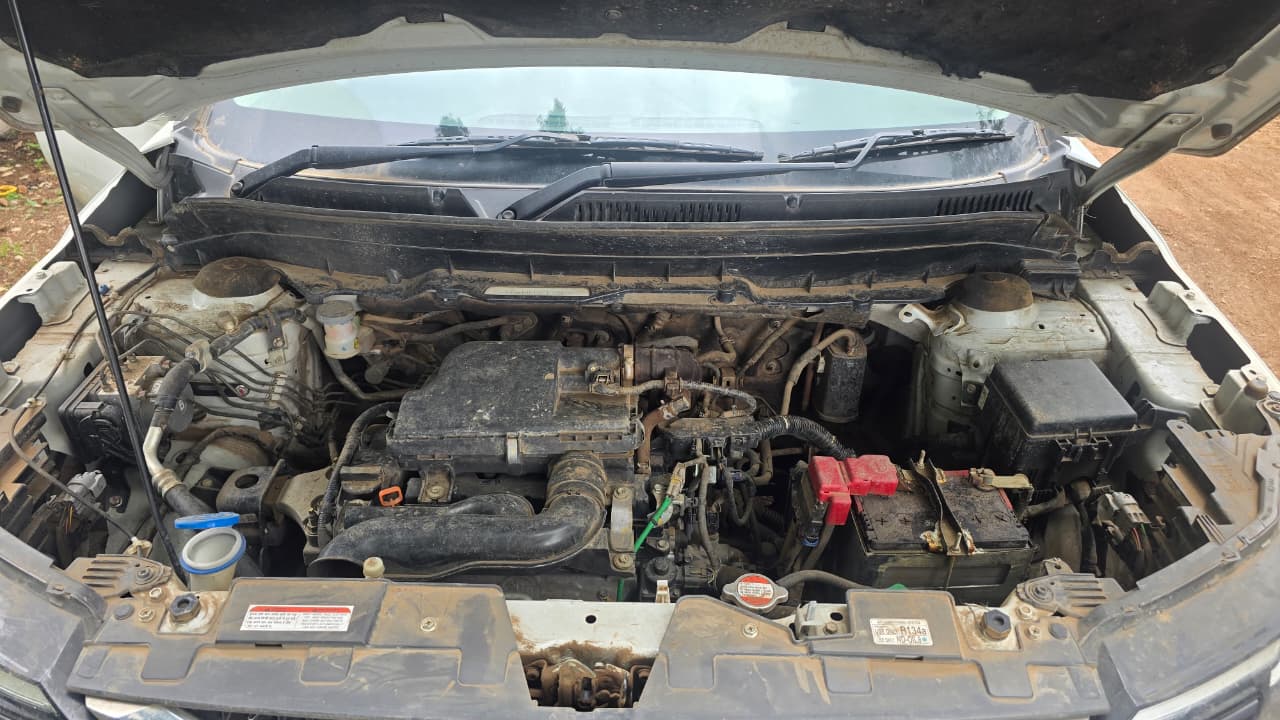 2023 Maruti Suzuki Brezza LXi Compact SUV 54507 km 3 years for sale in kaizen solution Vinchur — photo 3