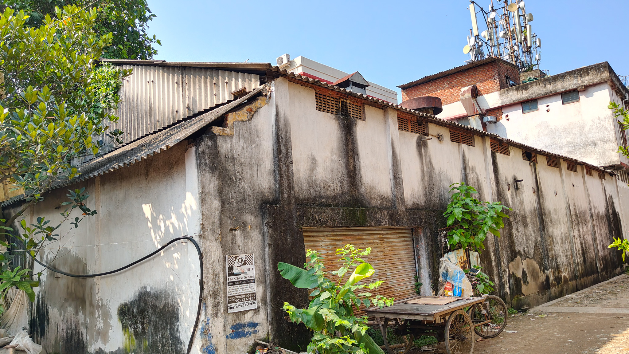 3732 square feet Industrial Plot with Factory Building for sale in Kolkatta Kolkata — photo 1