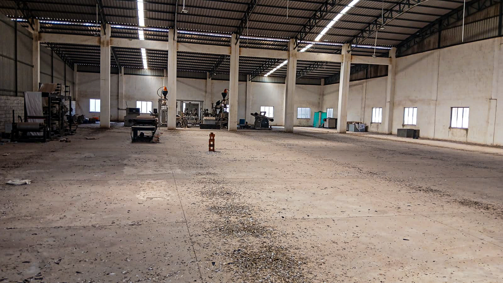 Industrial Plot with Factory Building for sale in At Vegdi, Taluka Dhoraji, District Rajkot. Middle Class Locality. GIDC Dhoraji Vegadi — photo 12