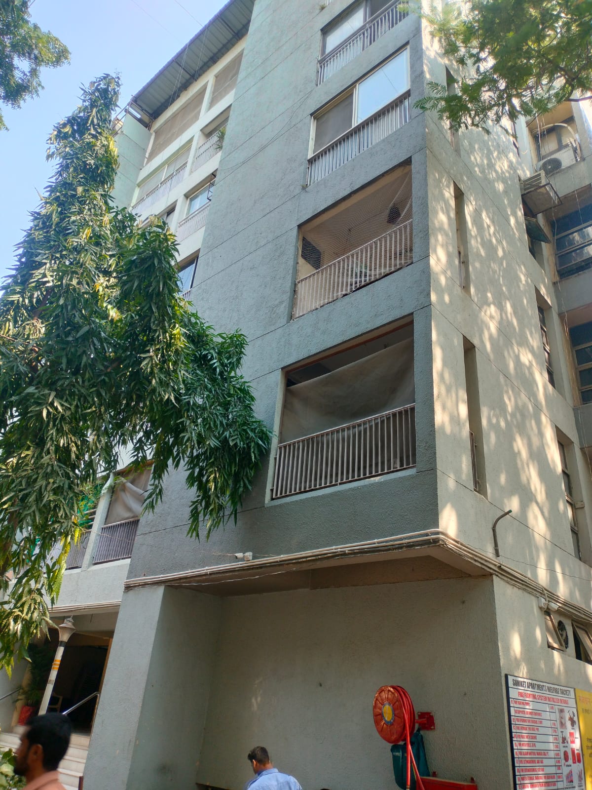 2 BHK Flat for sale in SUNIKET APARTMENT, RESIDENTIAL AREA Indore — photo 3