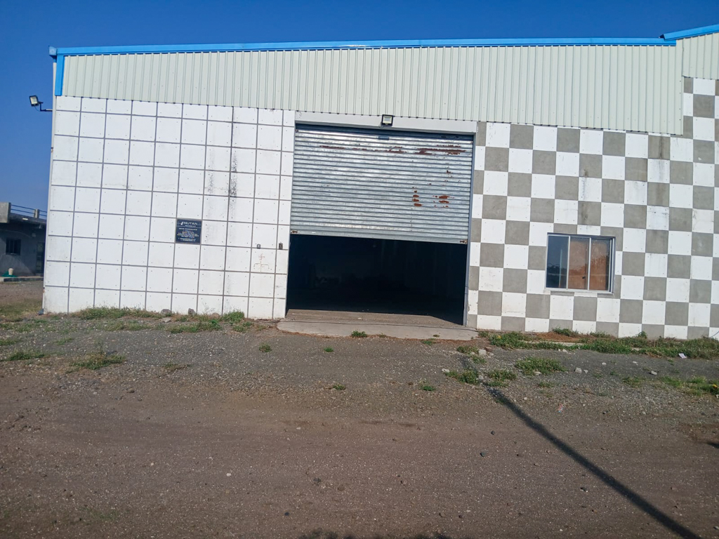 Industrial Plot with Factory Building for sale in Situated at Vegadi, Taluka Dhoraji, District Rajkot. Middle Class Locality. GIDC Dhoraji Vegadi — photo 1