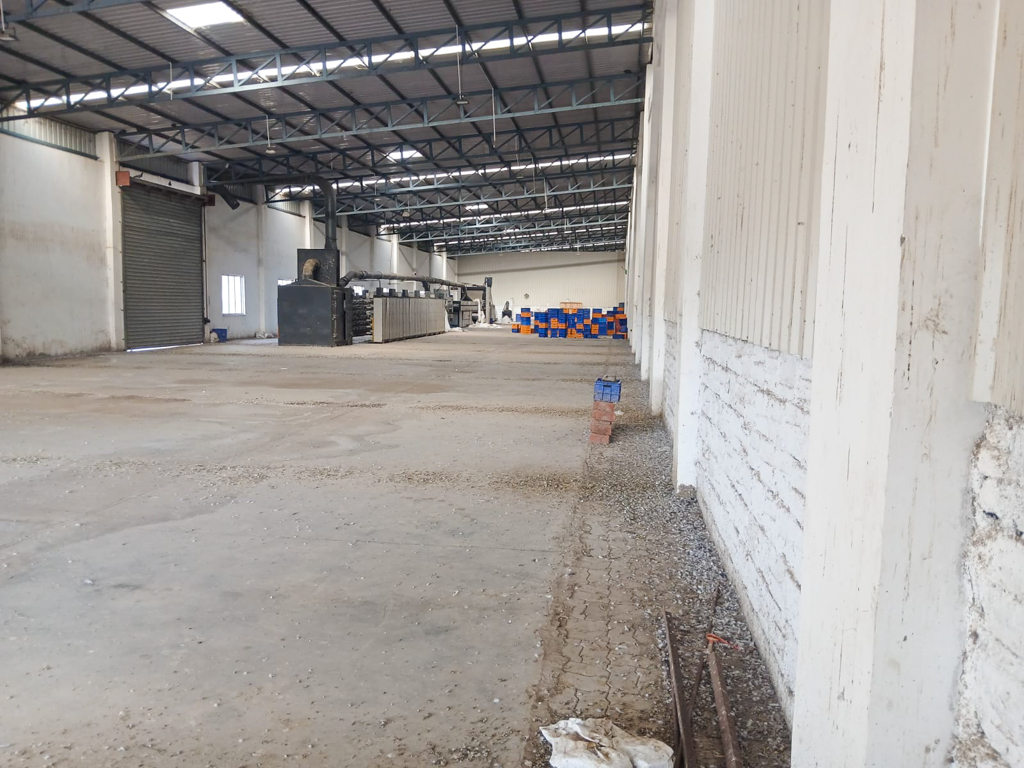 Industrial Plot with Factory Building for sale in Situated at Vegadi, Taluka Dhoraji, District Rajkot. Middle Class Locality. GIDC Dhoraji Vegadi — photo 2