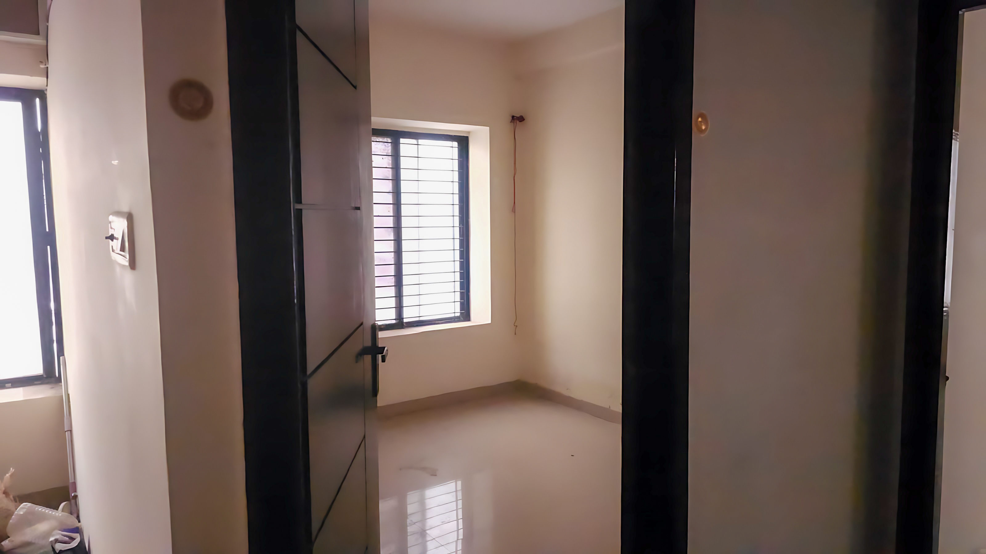 2 BHK Flat for sale in GULMOHAR VATIKA, Kanchan Vihar Colony, Village- Niranjanpur, Tehsil & Distt. – Indore (M.P.). Indore — photo 8