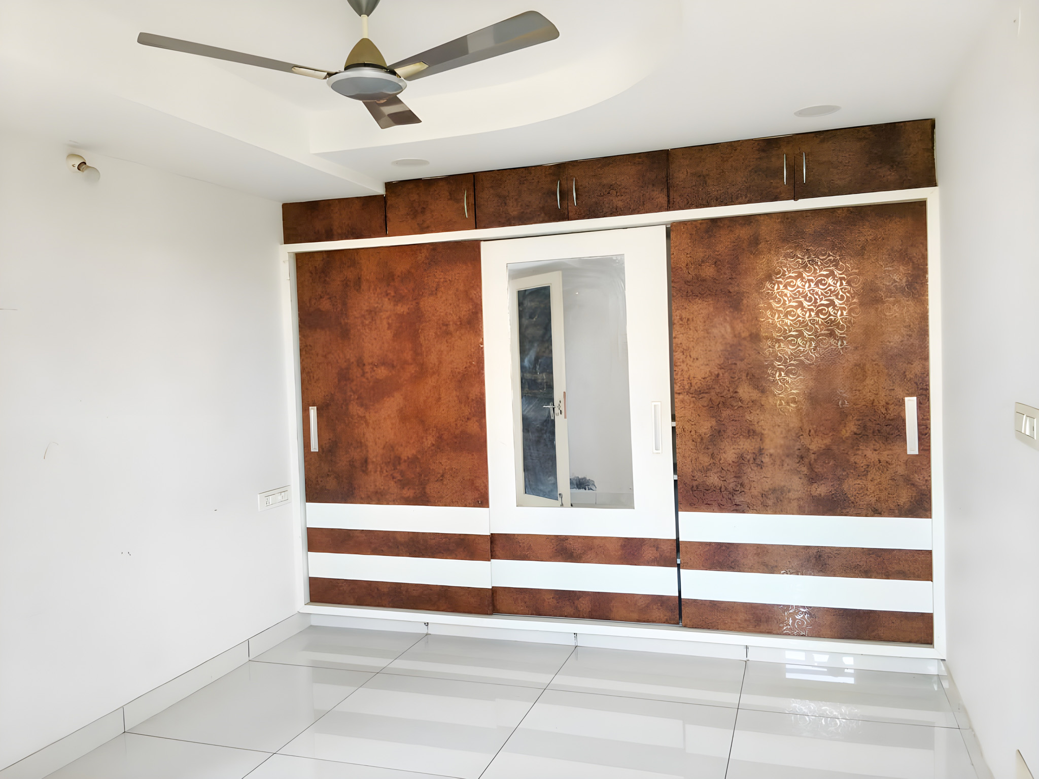 2 BHK Flat for sale in Smt Nallamekala Chamundeswari, GUNTUR Guntur — photo 3