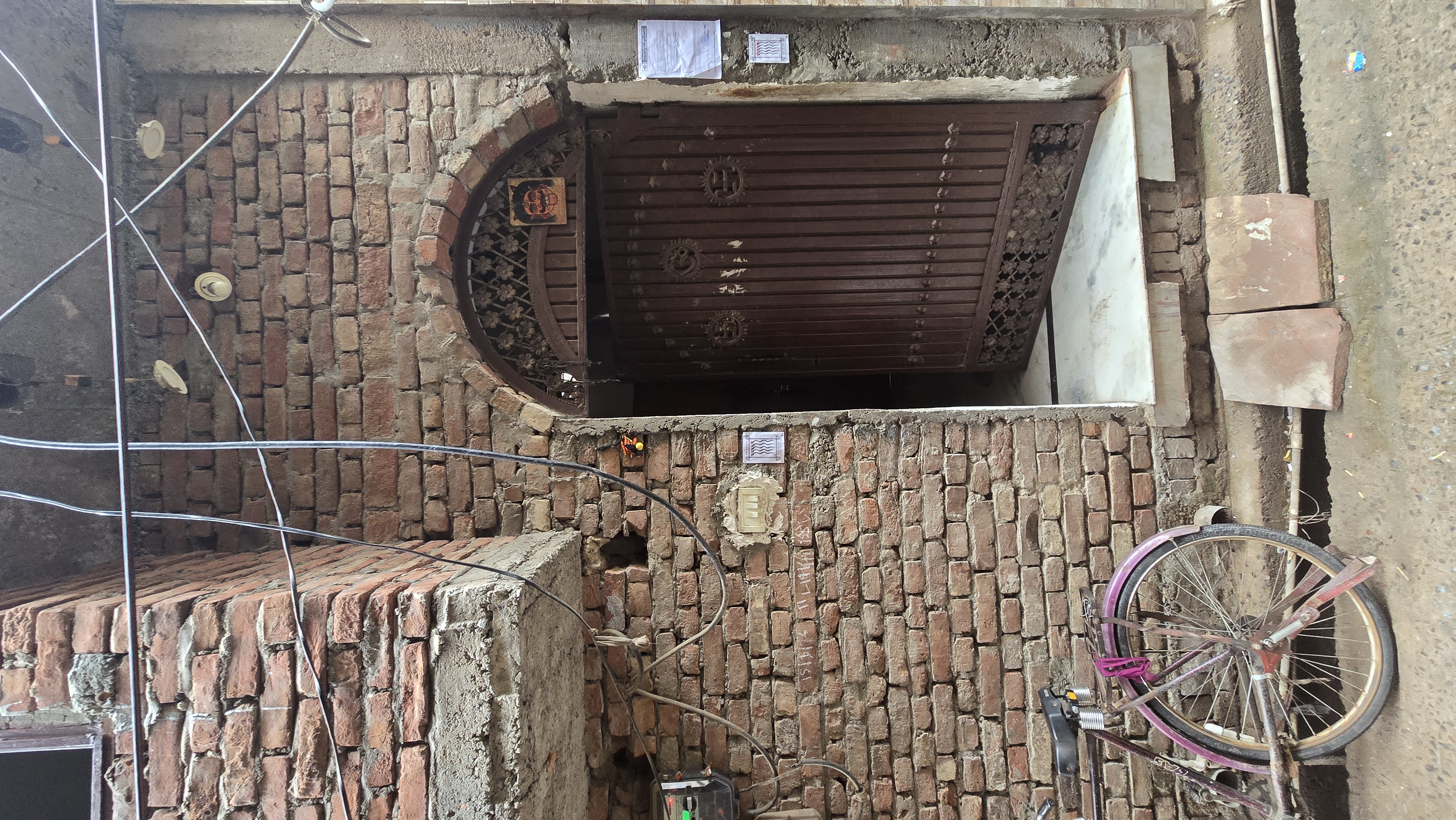 27.57 square meter Individual House for sale in Aligarh — photo 1