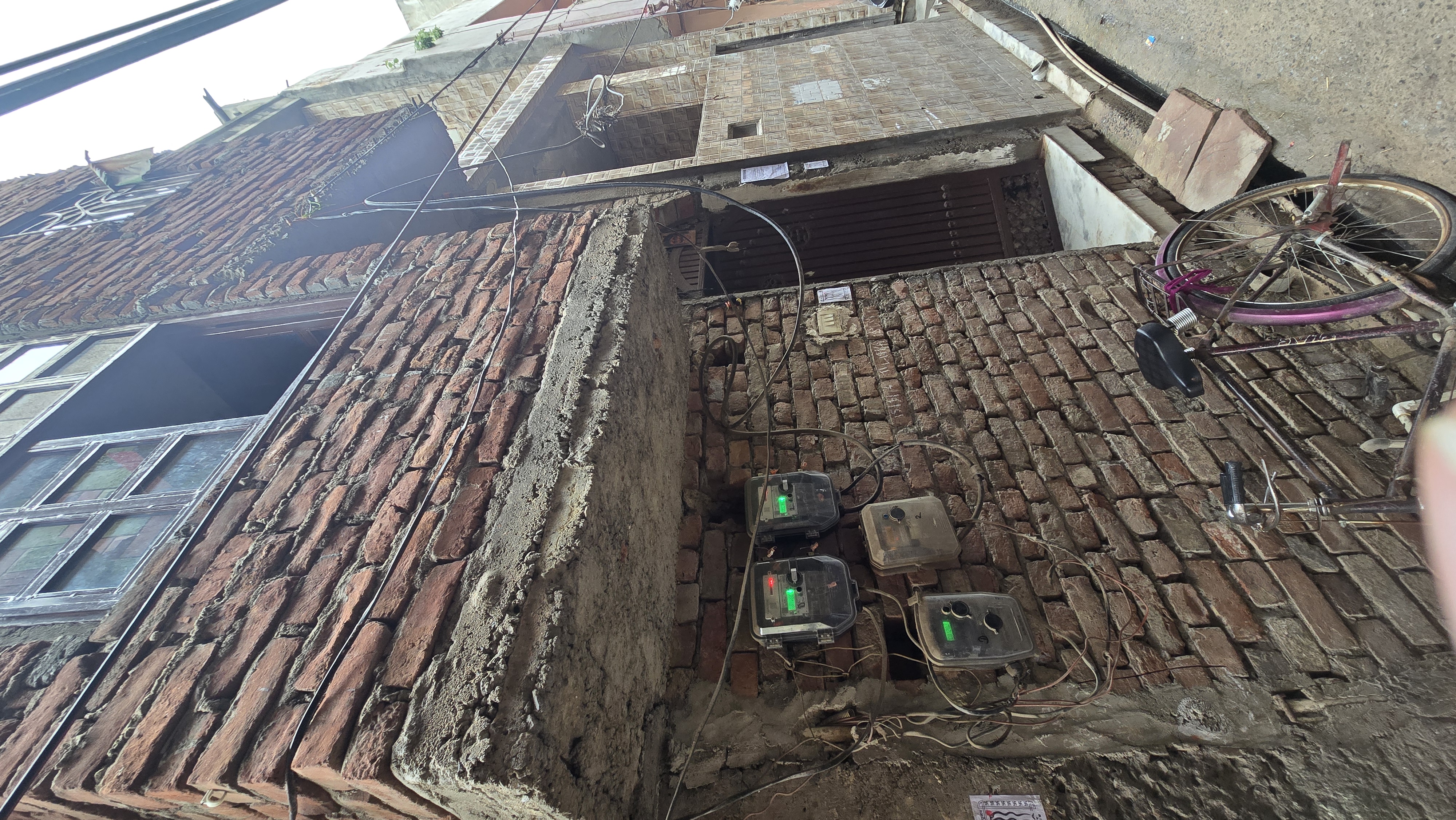 27.57 square meter Individual House for sale in Aligarh — photo 3