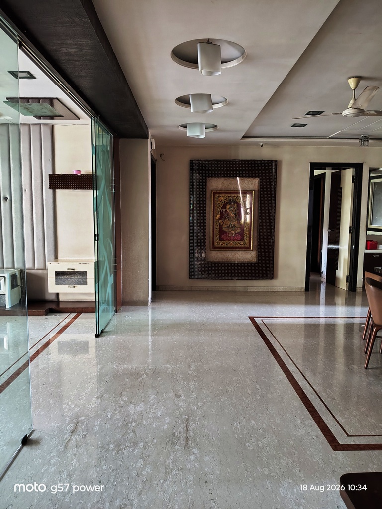 3800 square feet Flat for sale in Bhatar Surat — photo 4