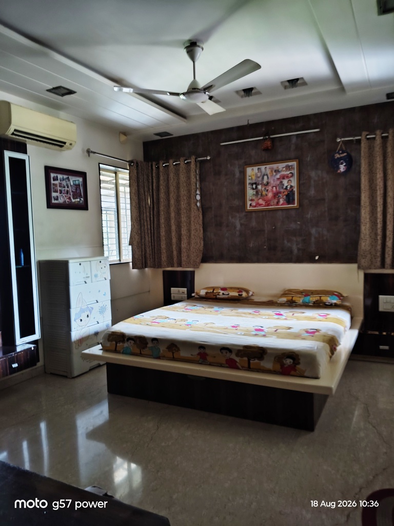 3800 square feet Flat for sale in Bhatar Surat — photo 9