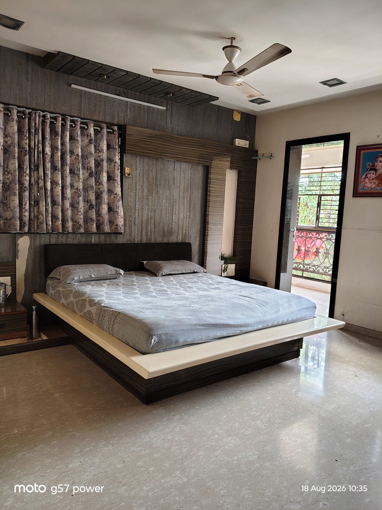 3800 square feet Flat for sale in Bhatar Surat — photo 11