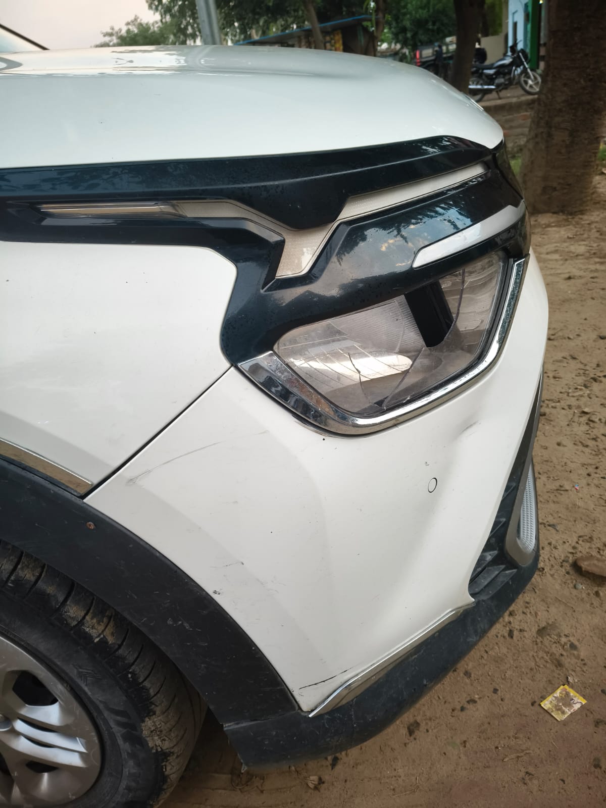 2024 Kia Carens Prestige MPV 33430 km 2 years for sale in Sai parking Mumbai — photo 3