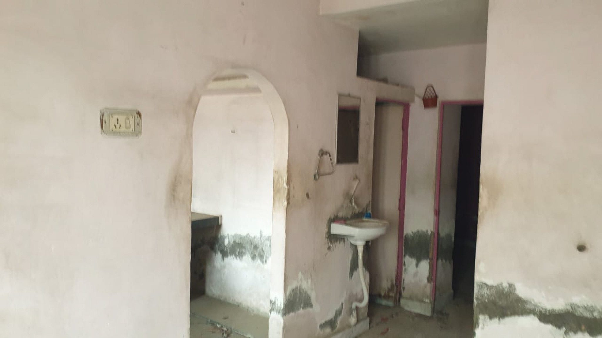 1 BHK Flat for sale in SAVARAM COMPLEX, TIMBAVADI Junagadh — photo 1