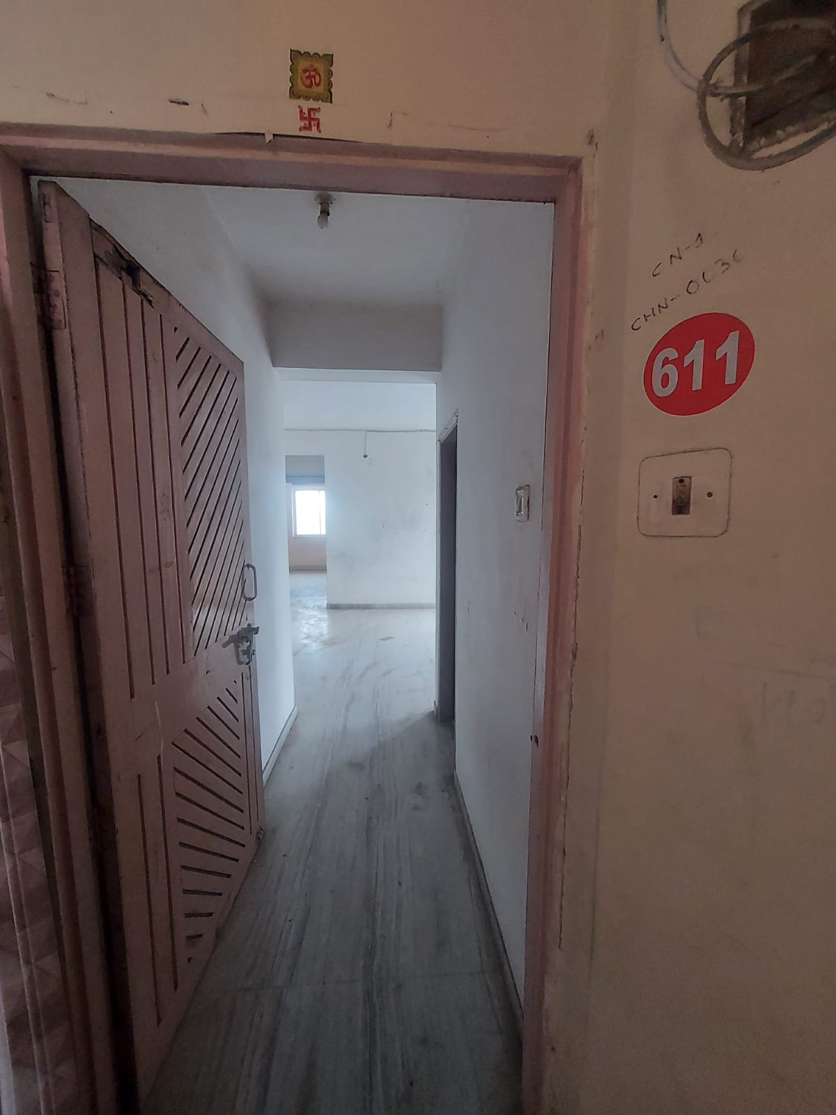 822 square feet Flat for sale in Surat — photo 3