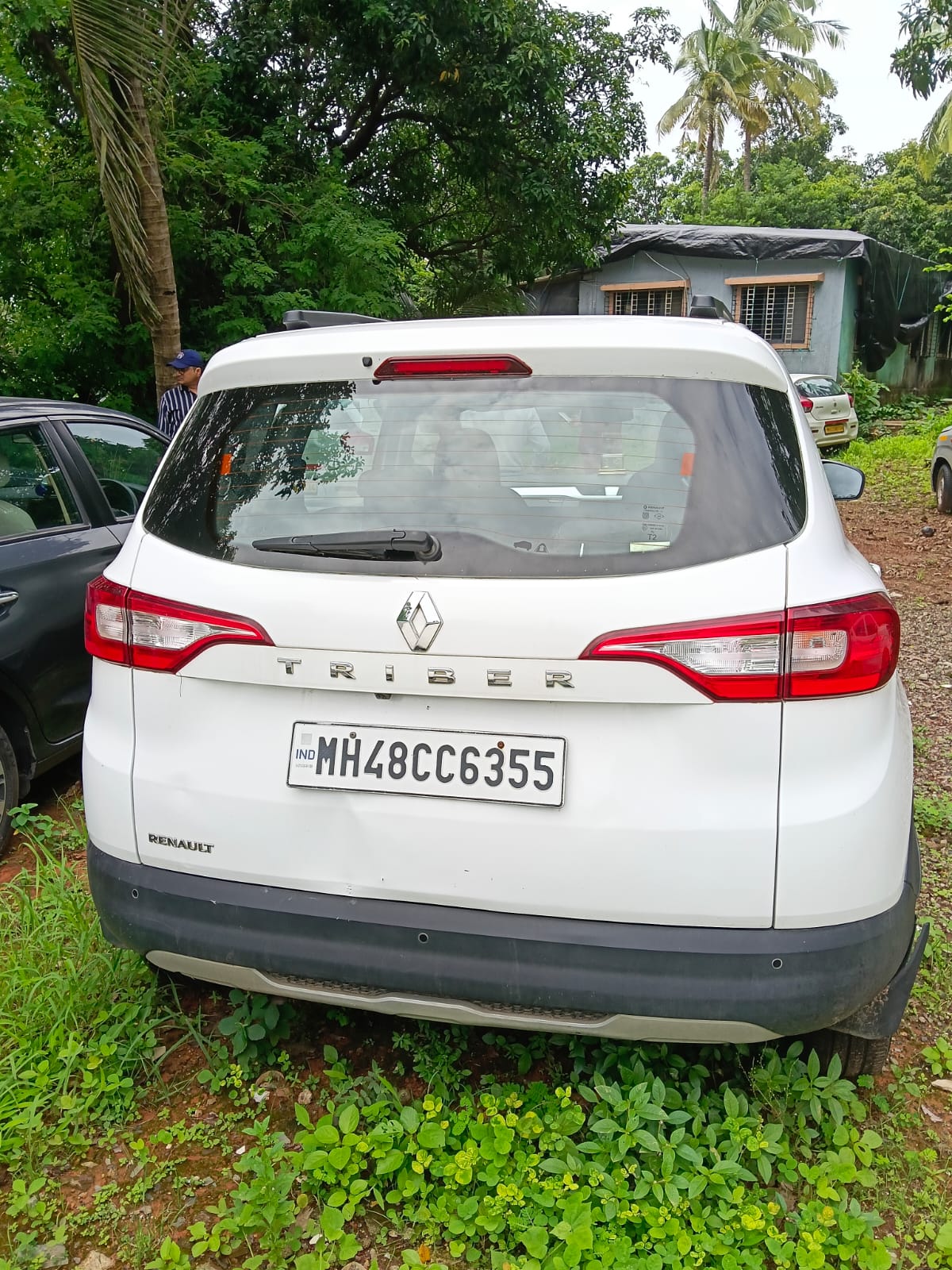 2022 Renault Triber RXT MT MUV 46276 km 4 years for sale in SRS ASSOCIATES Mira Bhayandar — photo 3