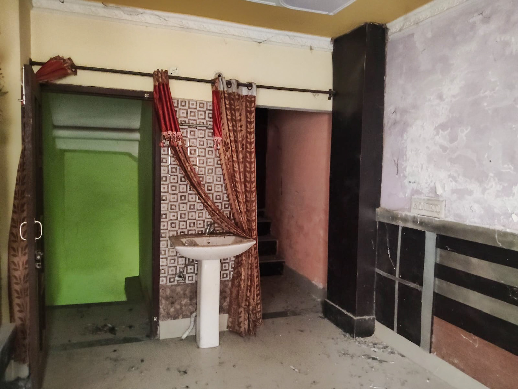 27.77 square yard Shops for sale in Middle Semi Urban Kaithal — photo 14