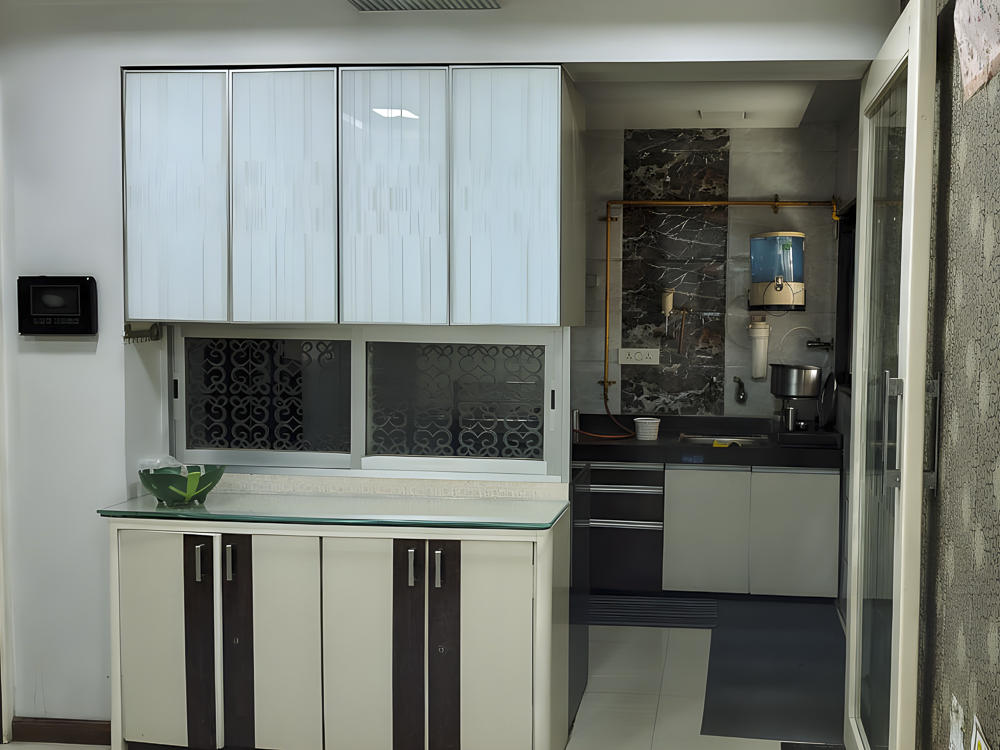 Flat for sale in Residential Flat no. A-102 . A- Ashirwad Avenue, Althan, City-Surat Ta: Choryasi Dist: Surat, Surat — photo 7