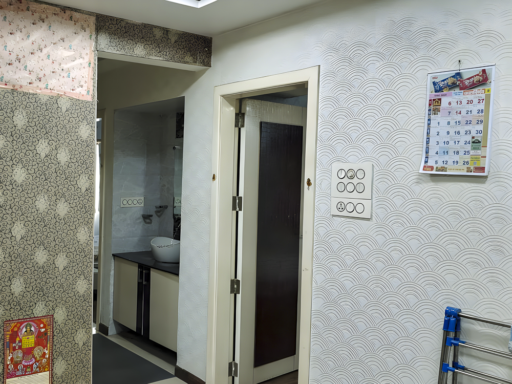 Flat for sale in Residential Flat no. A-102 . A- Ashirwad Avenue, Althan, City-Surat Ta: Choryasi Dist: Surat, Surat — photo 17