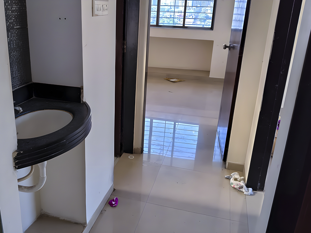 Flat for sale in Residential Flat no A-1301 Althan Ta: Choryasi, Dist: Surat, Surat — photo 9