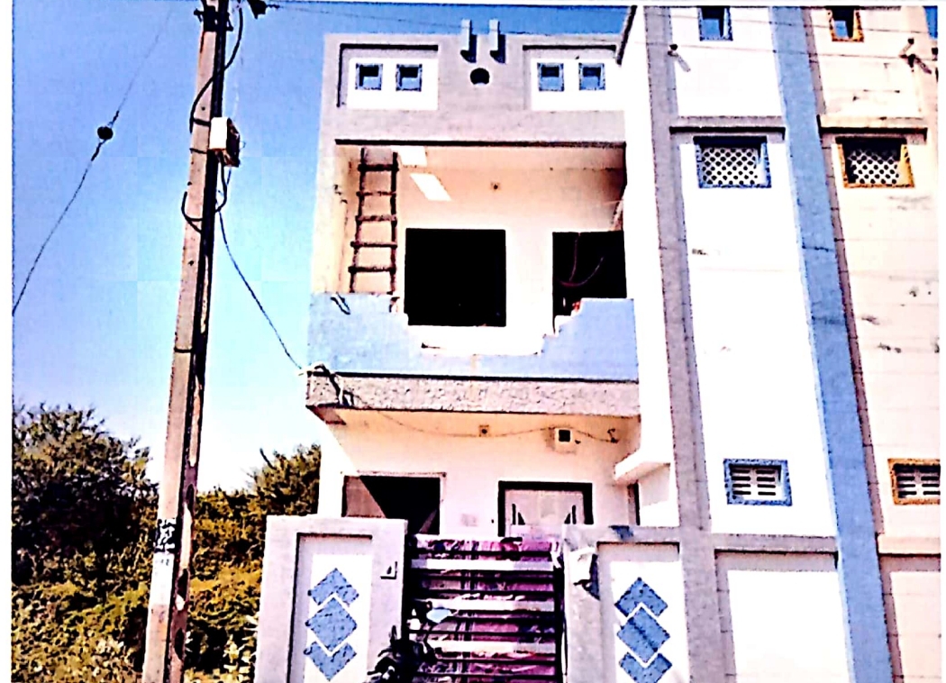 46.5 square meter Individual House for sale in Jamnagar — photo 1