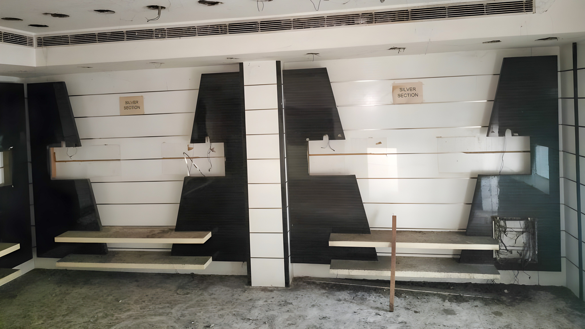 660 square feet Shops for sale in KAROL BAGH New Delhi — photo 6