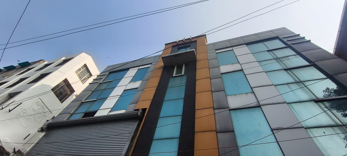 1000 square feet Shops for sale in KAROL BAGH New Delhi — photo 7