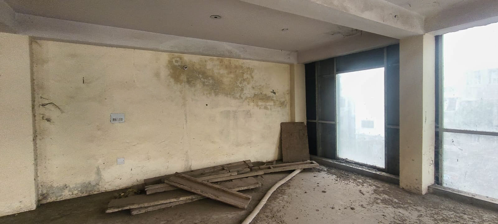 1000 square feet Shops for sale in KAROL BAGH New Delhi — photo 18