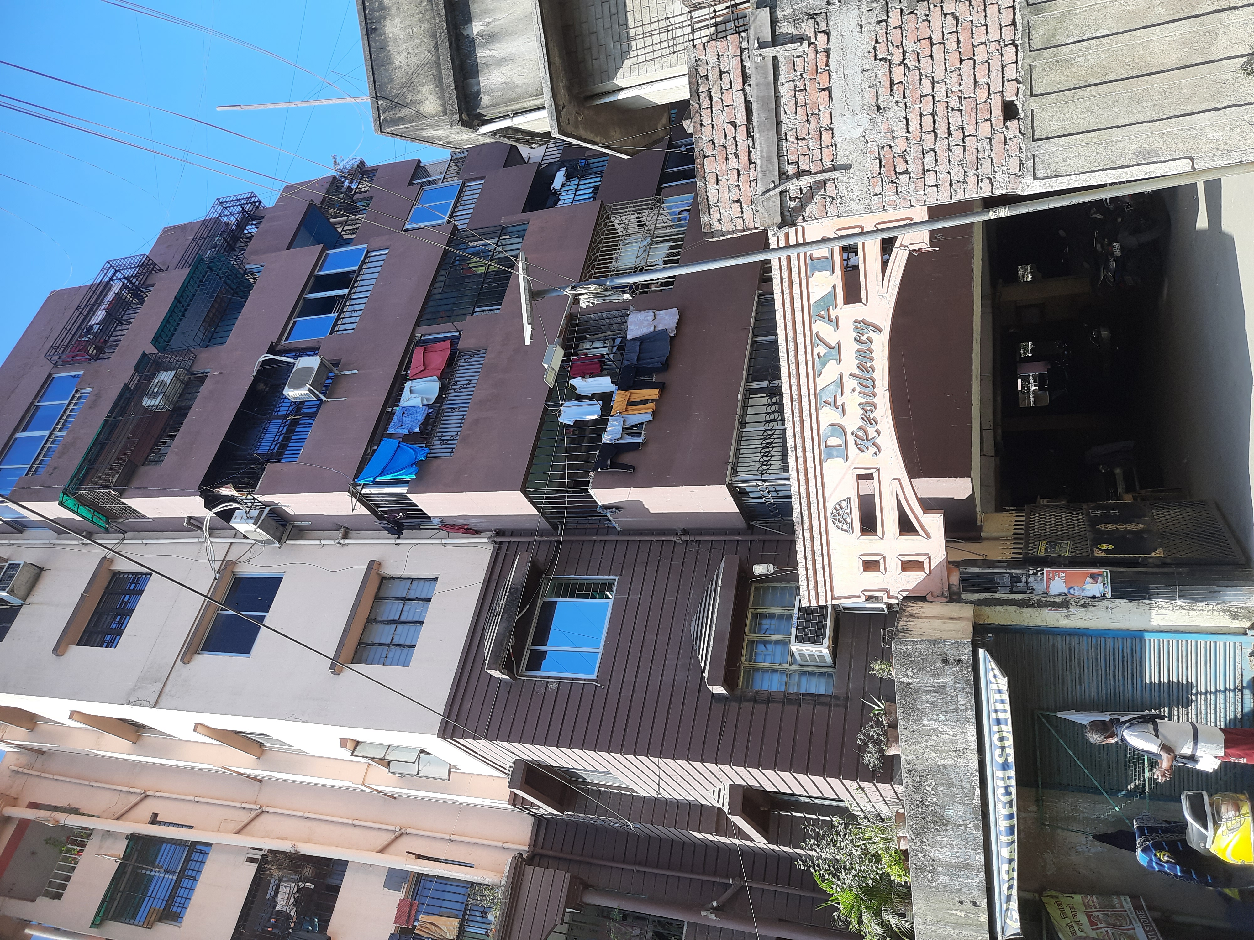 Flat for sale in Haludpukhur — photo 1