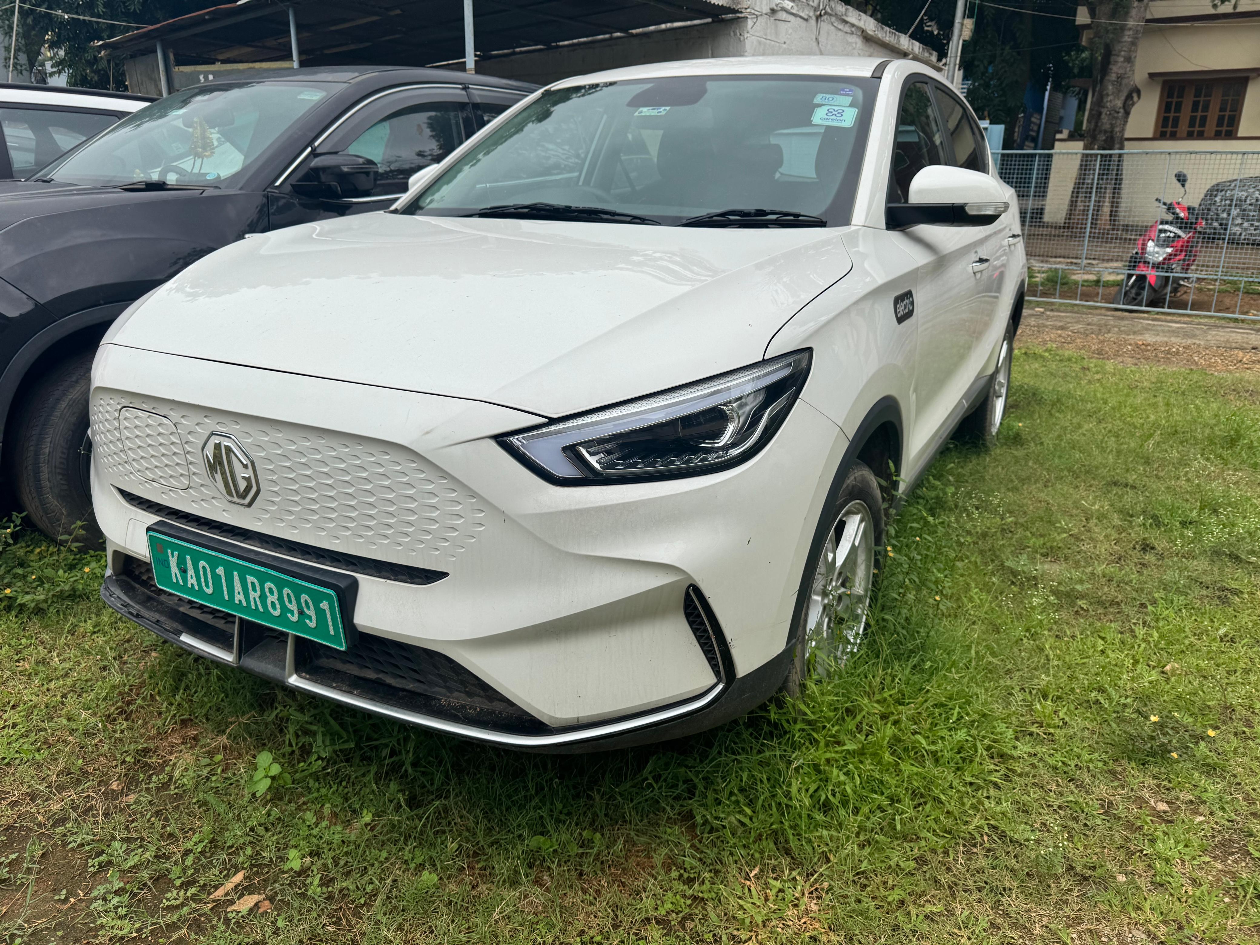 2025 MG ZS EV Executive SUV 20000 km 1 year for sale in Phoenix Bengaluru — photo 3